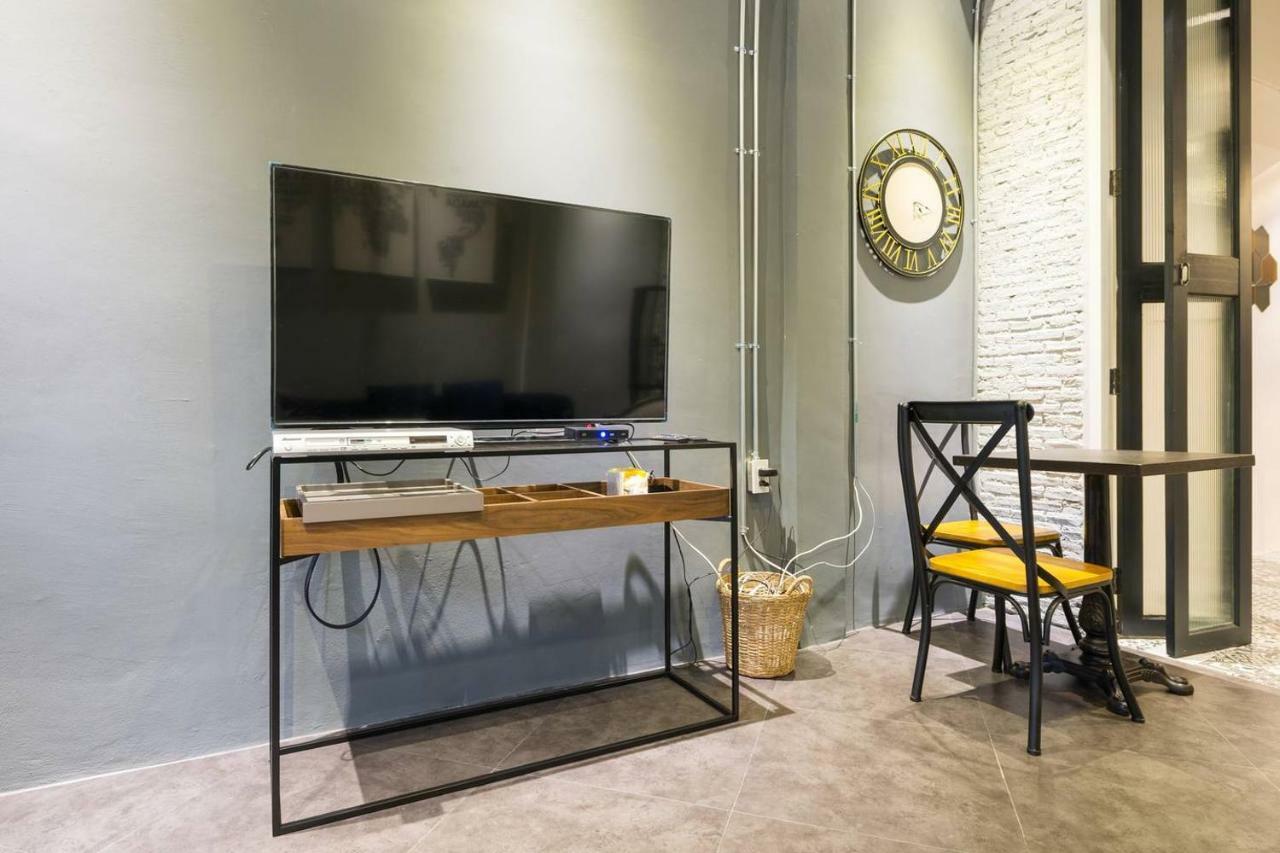 196 Oldtown Chic Hostel Bangkok Extérieur photo