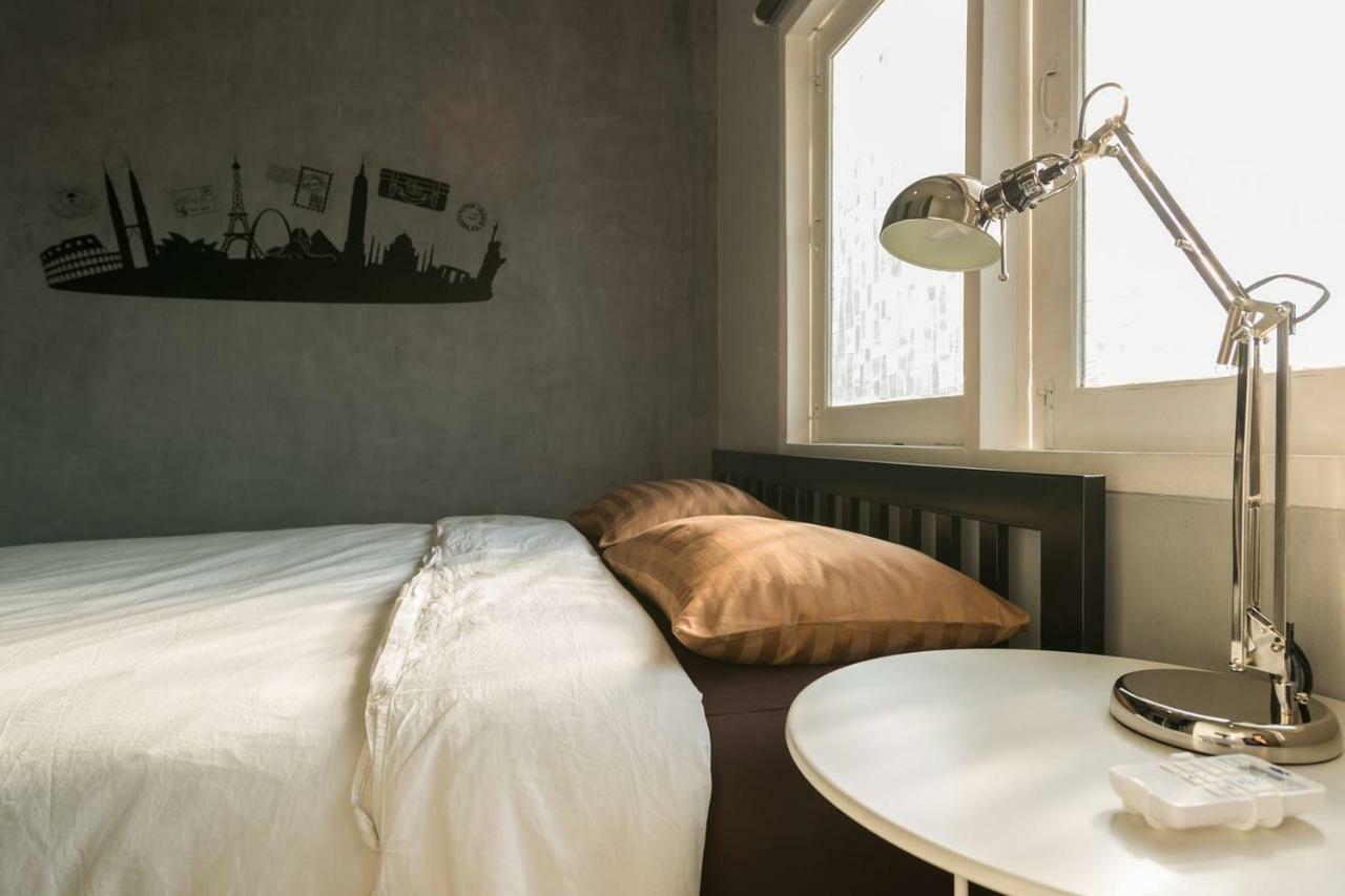 196 Oldtown Chic Hostel Bangkok Extérieur photo