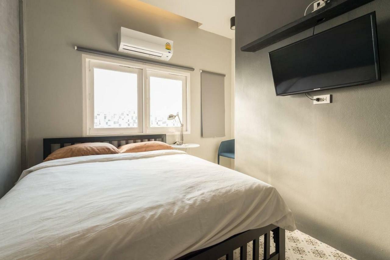 196 Oldtown Chic Hostel Bangkok Extérieur photo