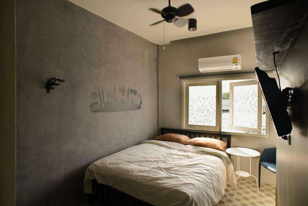 196 Oldtown Chic Hostel Bangkok Extérieur photo